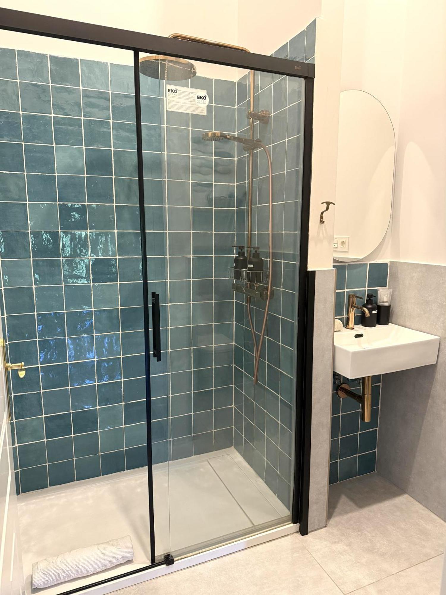 Gurah Boutique Apartments Бакио Екстериор снимка