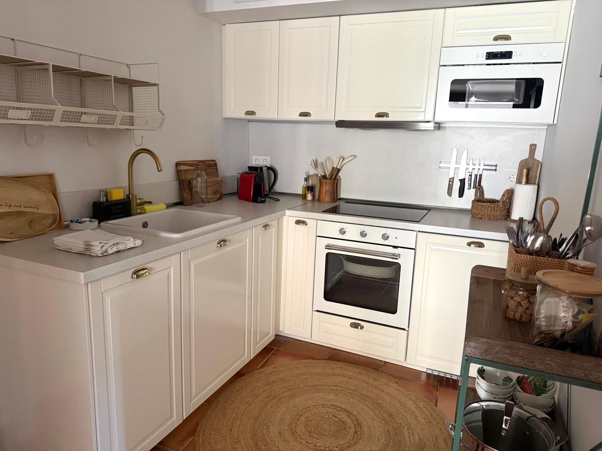 Gurah Boutique Apartments Бакио Екстериор снимка